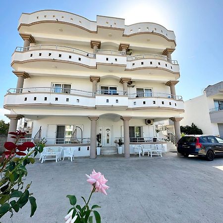 Apartmens Xhenis Lux Ulcinj Buitenkant foto