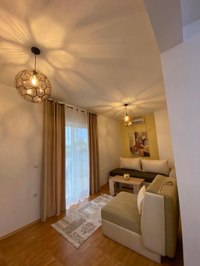 Apartmens Xhenis Lux Ulcinj Buitenkant foto
