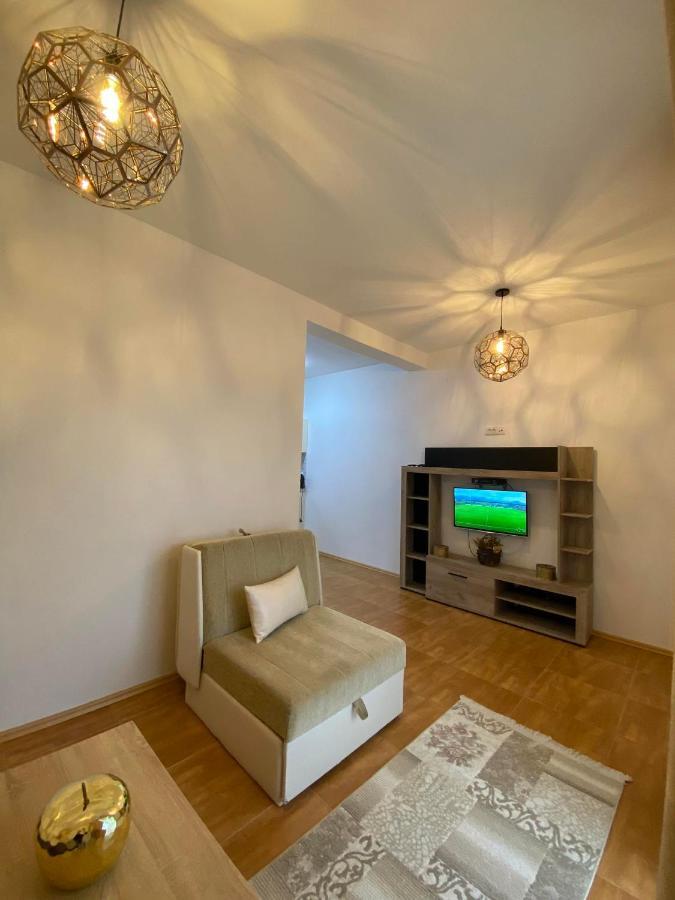 Apartmens Xhenis Lux Ulcinj Buitenkant foto