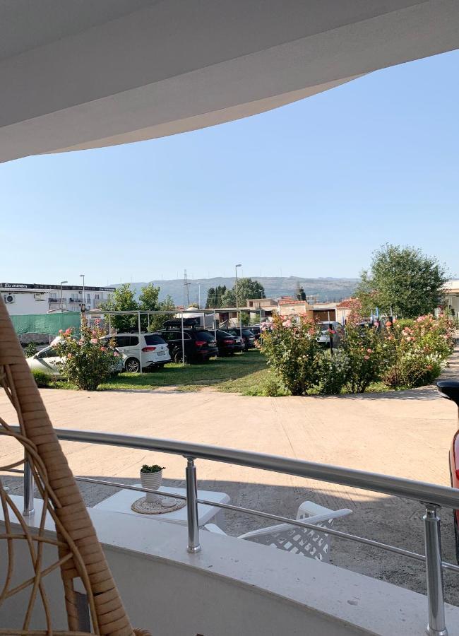 Apartmens Xhenis Lux Ulcinj Buitenkant foto