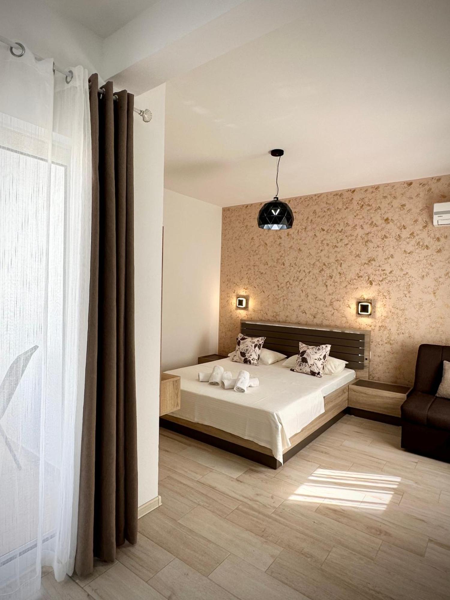 Apartmens Xhenis Lux Ulcinj Buitenkant foto
