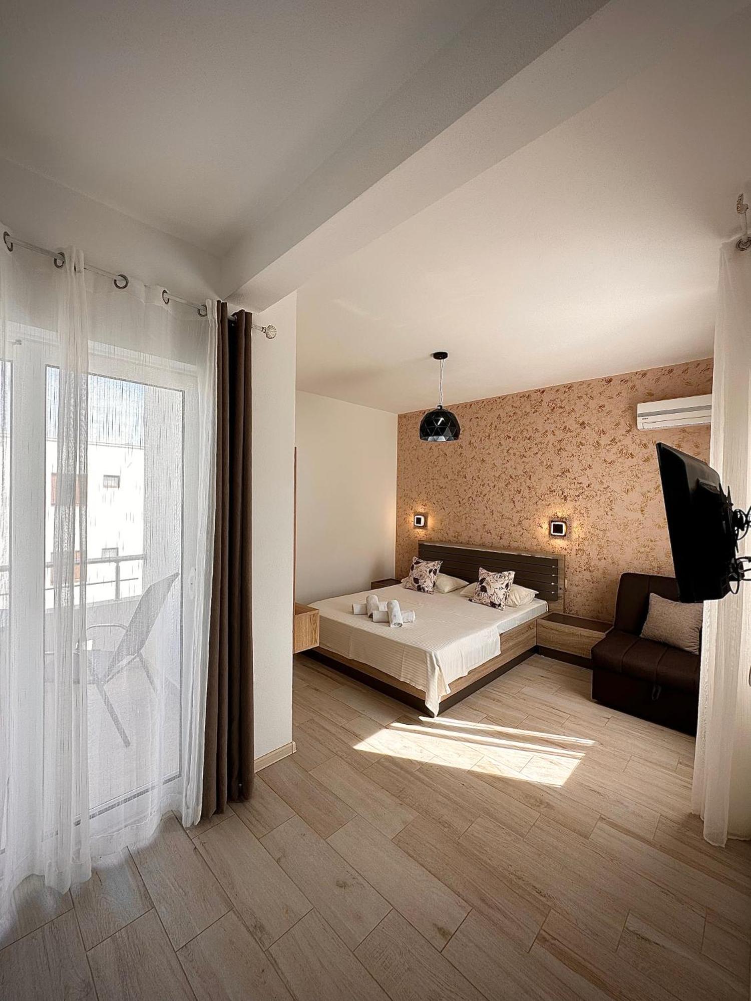 Apartmens Xhenis Lux Ulcinj Buitenkant foto