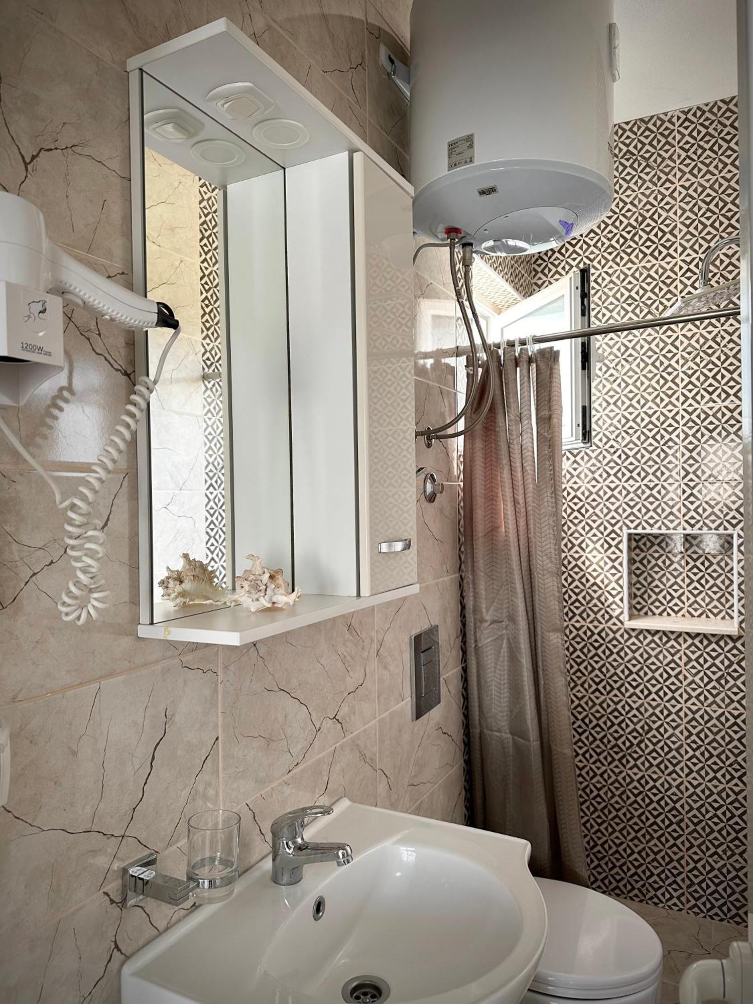 Apartmens Xhenis Lux Ulcinj Buitenkant foto