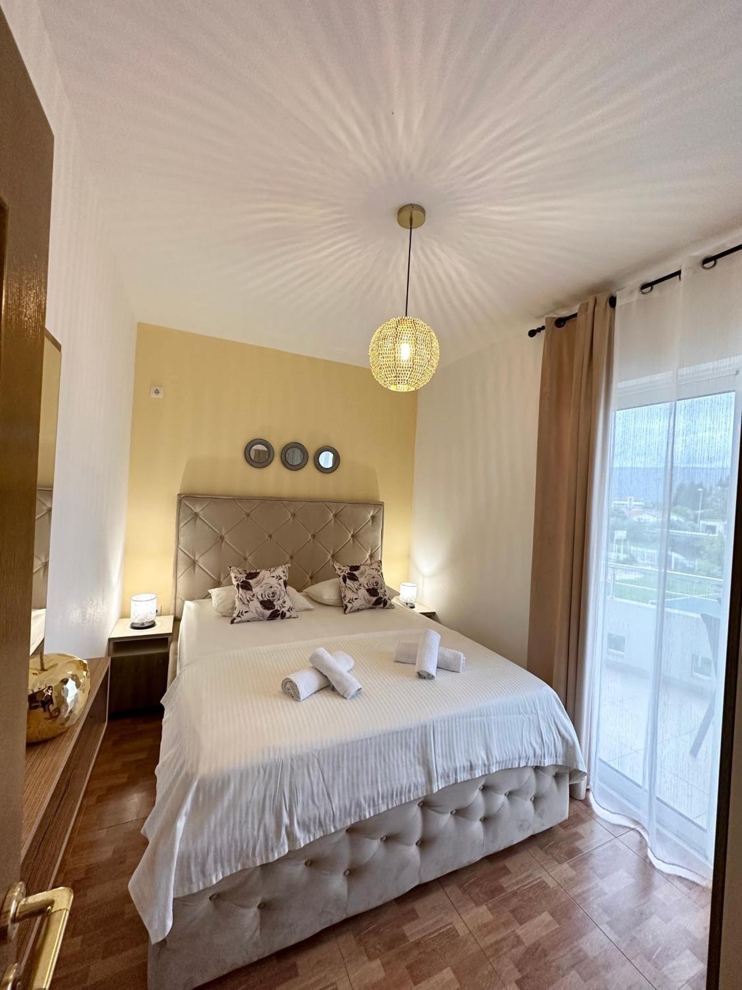Apartmens Xhenis Lux Ulcinj Buitenkant foto