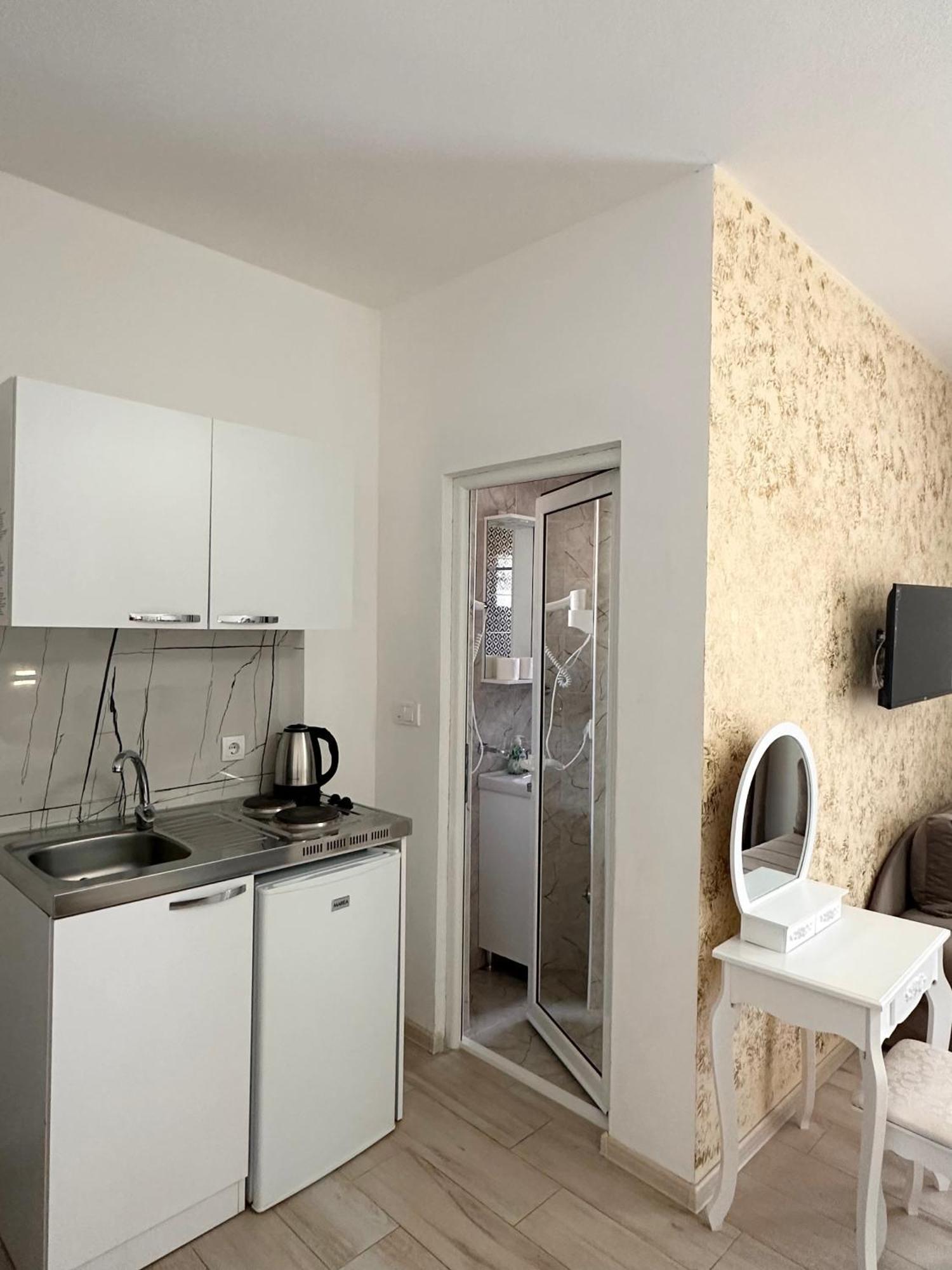 Apartmens Xhenis Lux Ulcinj Buitenkant foto